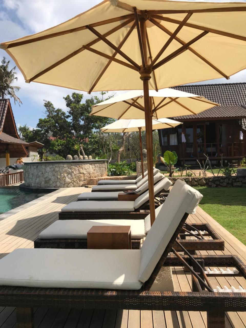 נוסה-למבונגן D'Byas Dream Beach Club And Villa מראה חיצוני תמונה