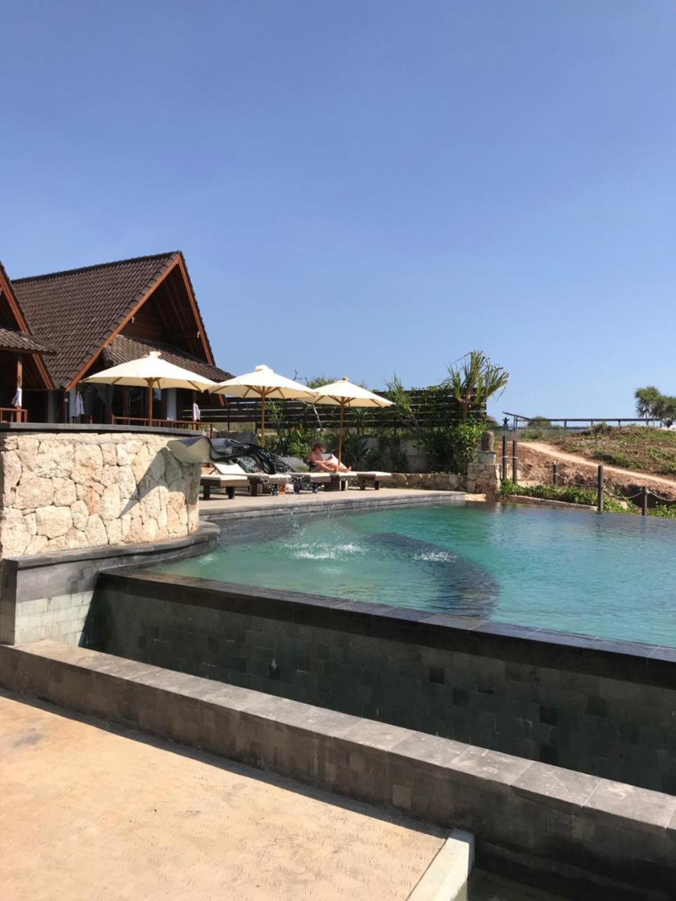 נוסה-למבונגן D'Byas Dream Beach Club And Villa מראה חיצוני תמונה